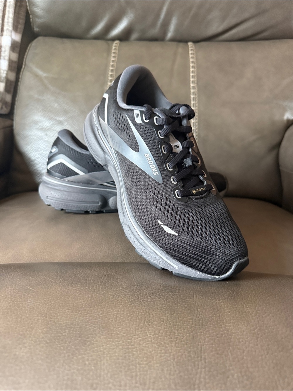 Brooks Ghost 15 Gortex Black and Gray Athletic Running Shoes